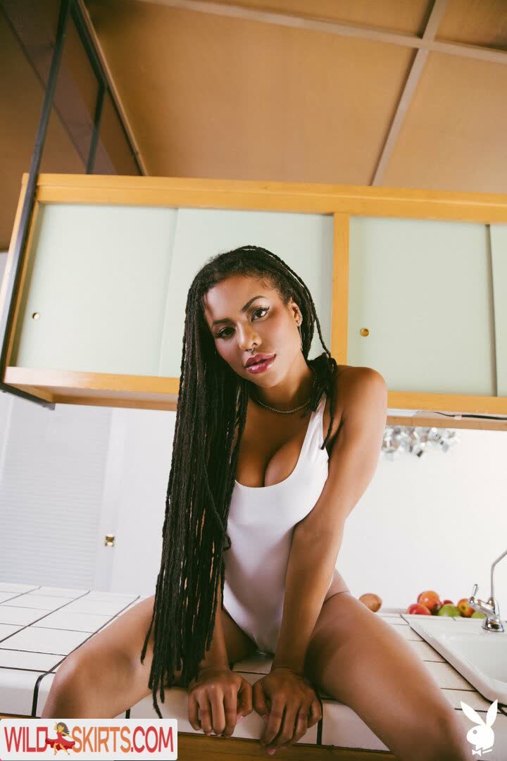 Kira Noir / thekiranoir / thekiranoirgram nude OnlyFans, Instagram leaked photo #12