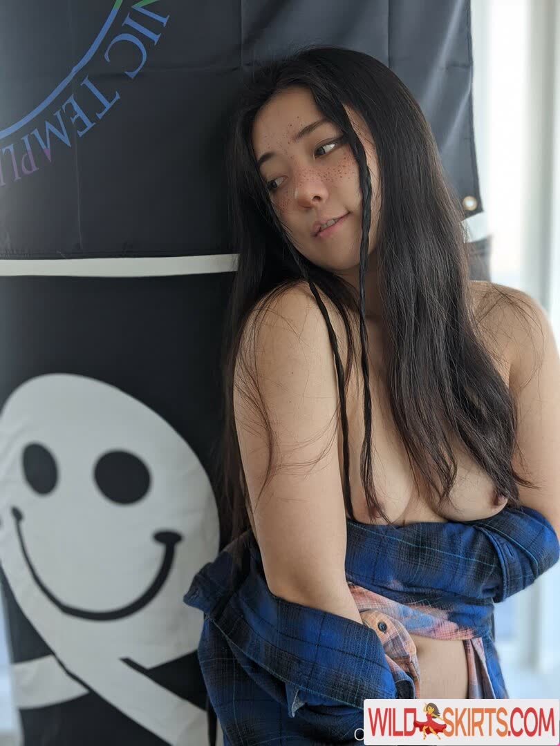 Kirukonawa nude leaked photo #14