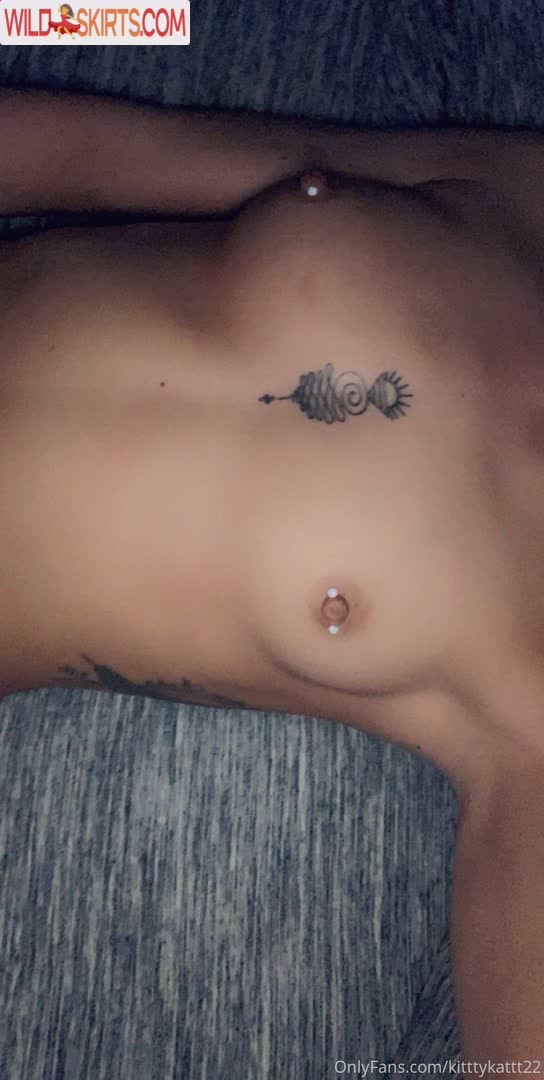 kitttykattt22 / KatiPerrotto / kati_perrotto / kitttykattt22 nude OnlyFans, Instagram leaked photo #13