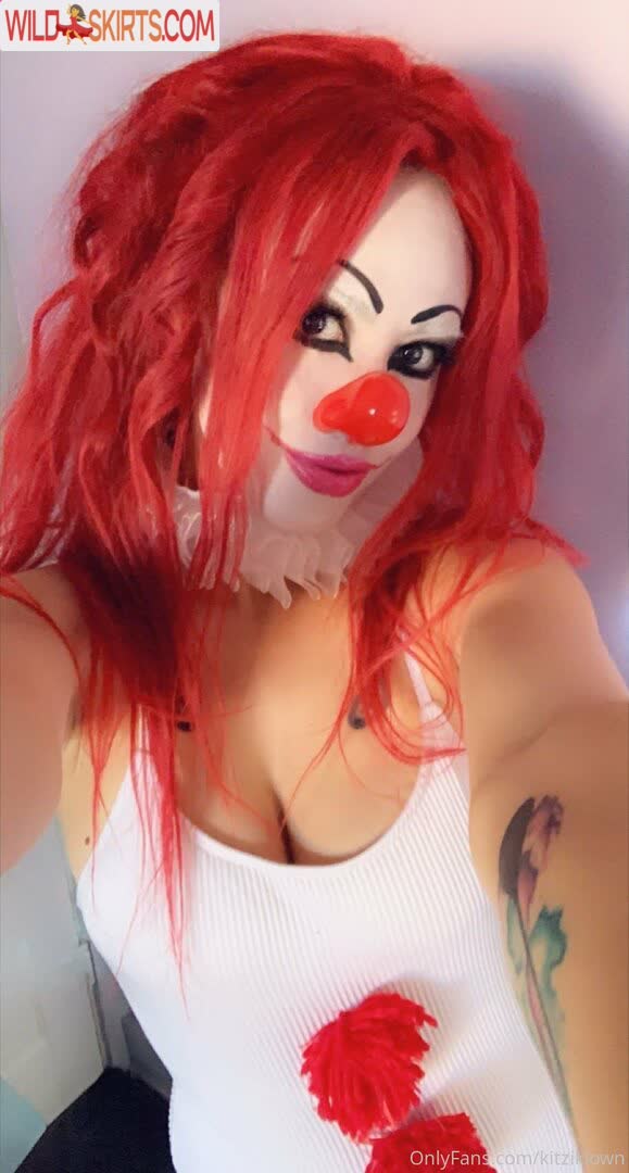 Kitziklown nude leaked photo #24