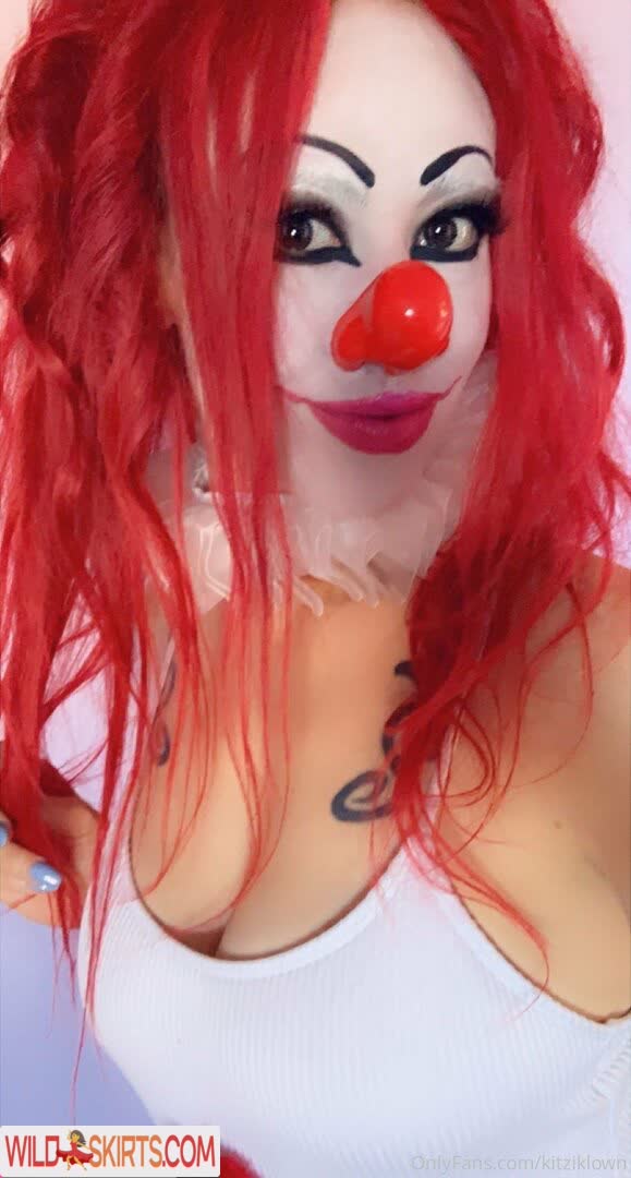 Kitziklown nude leaked photo #35