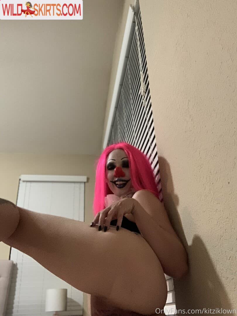 Kitziklown nude leaked photo #65