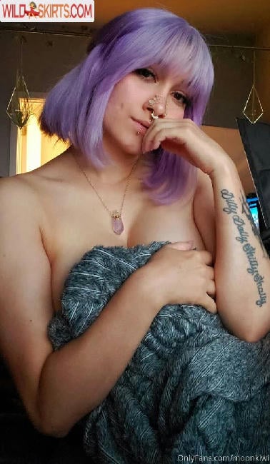 moonkiwi / Kiwi 🌙 / moonkiwi / xxscreamkiwixx nude OnlyFans, Instagram leaked photo #51