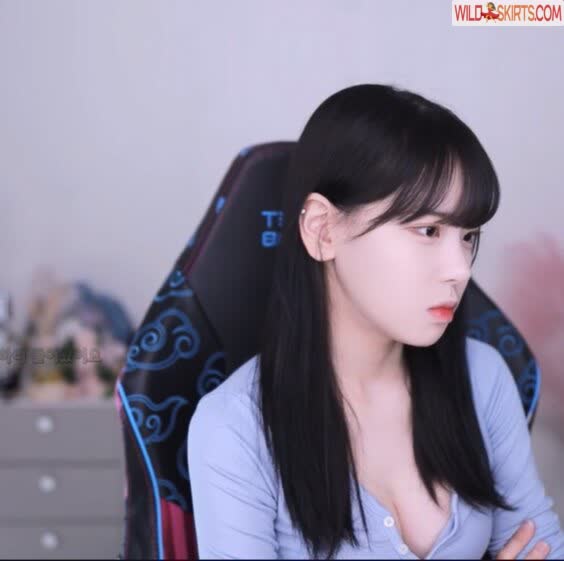 Korean Afreeca Streamer nude leaked photo #21