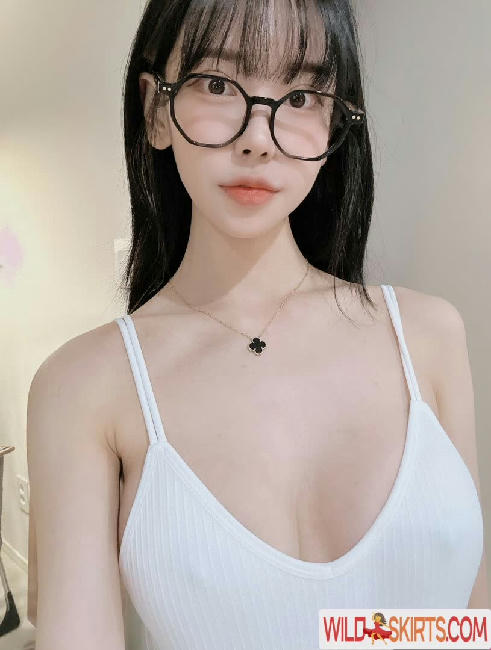 Korean Afreeca Streamer / feet10 / ki_yunjin nude Instagram leaked photo #164