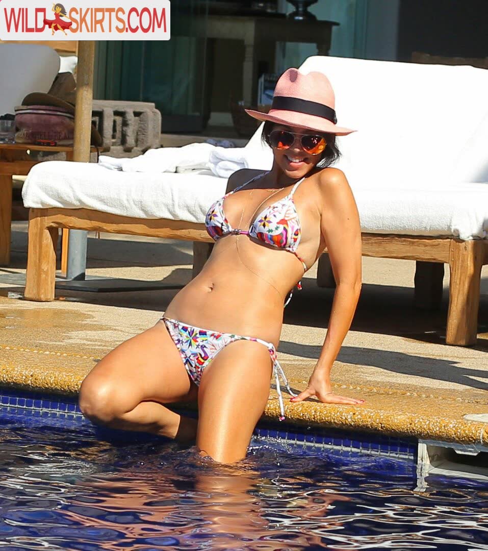 Kourtney Kardashian / kourtneykardash nude Instagram leaked photo #16