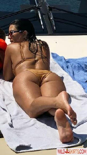 Kourtney Kardashian / kourtneykardash nude Instagram leaked photo #86