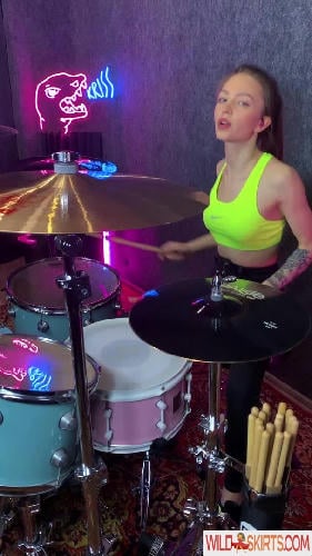 Kristina Rybalchenko / kriss_drummer nude Instagram leaked photo #2