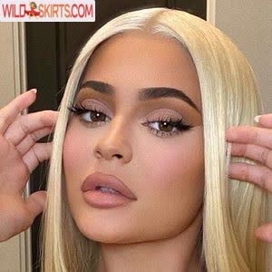 Kylie Jenner / kyliejenner / kyliejenner.2 nude OnlyFans, Instagram leaked photo #14