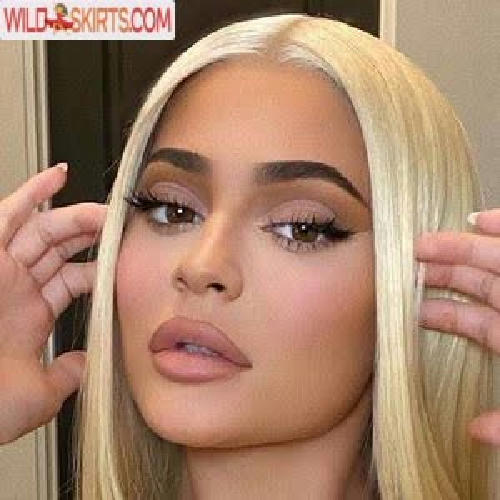 Kylie Jenner / kyliejenner / kyliejenner.2 nude OnlyFans, Instagram leaked photo #131