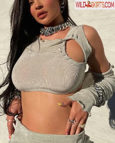 Kylie Jenner / kyliejenner / kyliejenner.2 nude OnlyFans, Instagram leaked photo #135