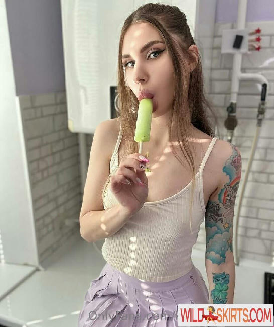 kylienextdoor69 / itscamrynsilly / kylienextdoor69 nude OnlyFans, Instagram leaked photo #15