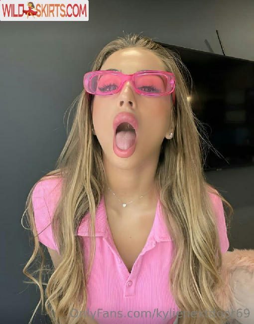 kylienextdoor69 / itscamrynsilly / kylienextdoor69 nude OnlyFans, Instagram leaked photo #109