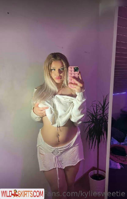 Kyliesweetie / kjb068 / kyliesweetie nude OnlyFans, Instagram leaked photo #1