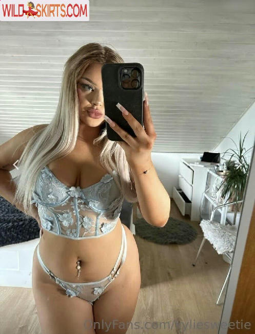 Kyliesweetie / kjb068 / kyliesweetie nude OnlyFans, Instagram leaked photo #22