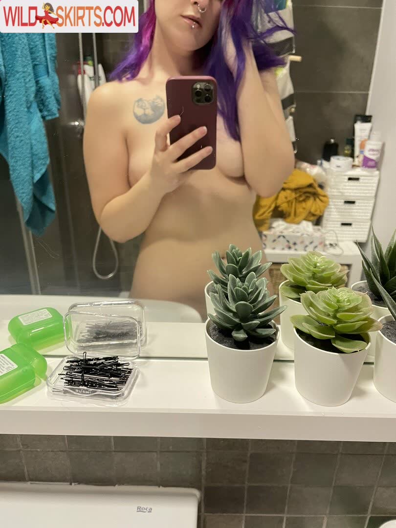 Kysu nude leaked photo #25