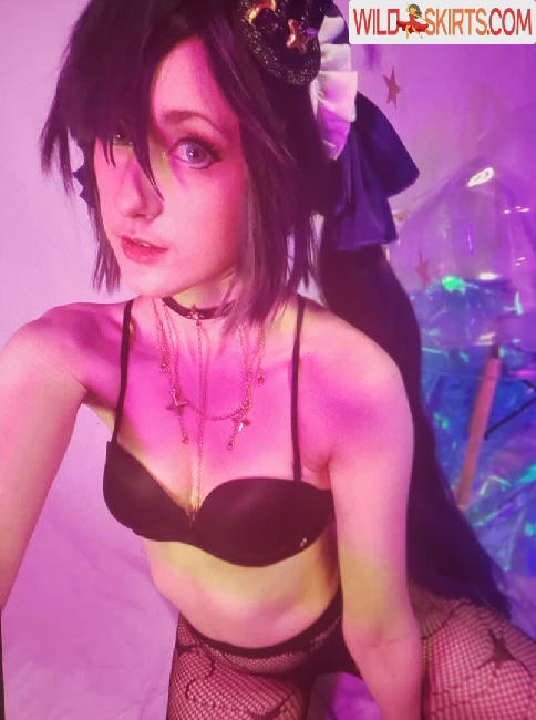 Labinnak / LMcosplays / Mangoloo Cosplay / MangolooCosplay / mangoloo.cos nude Instagram leaked photo #151