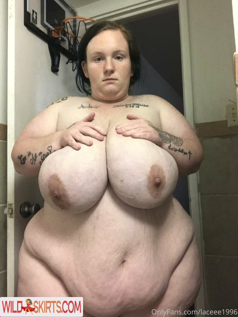 Laceee1996 nude leaked photo #56