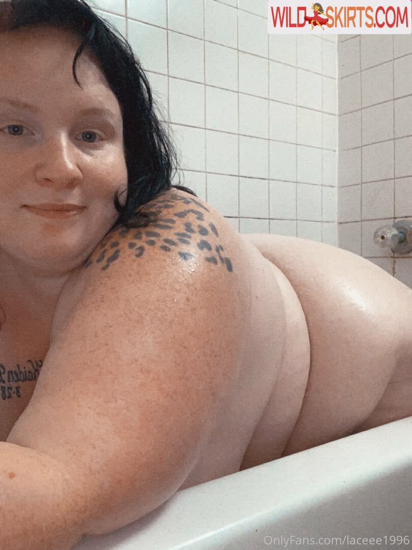 Laceee1996 nude leaked photo #178