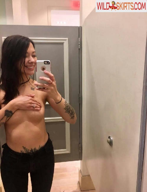 Laceyisanerd / certifiablenerd nude Instagram leaked photo #108