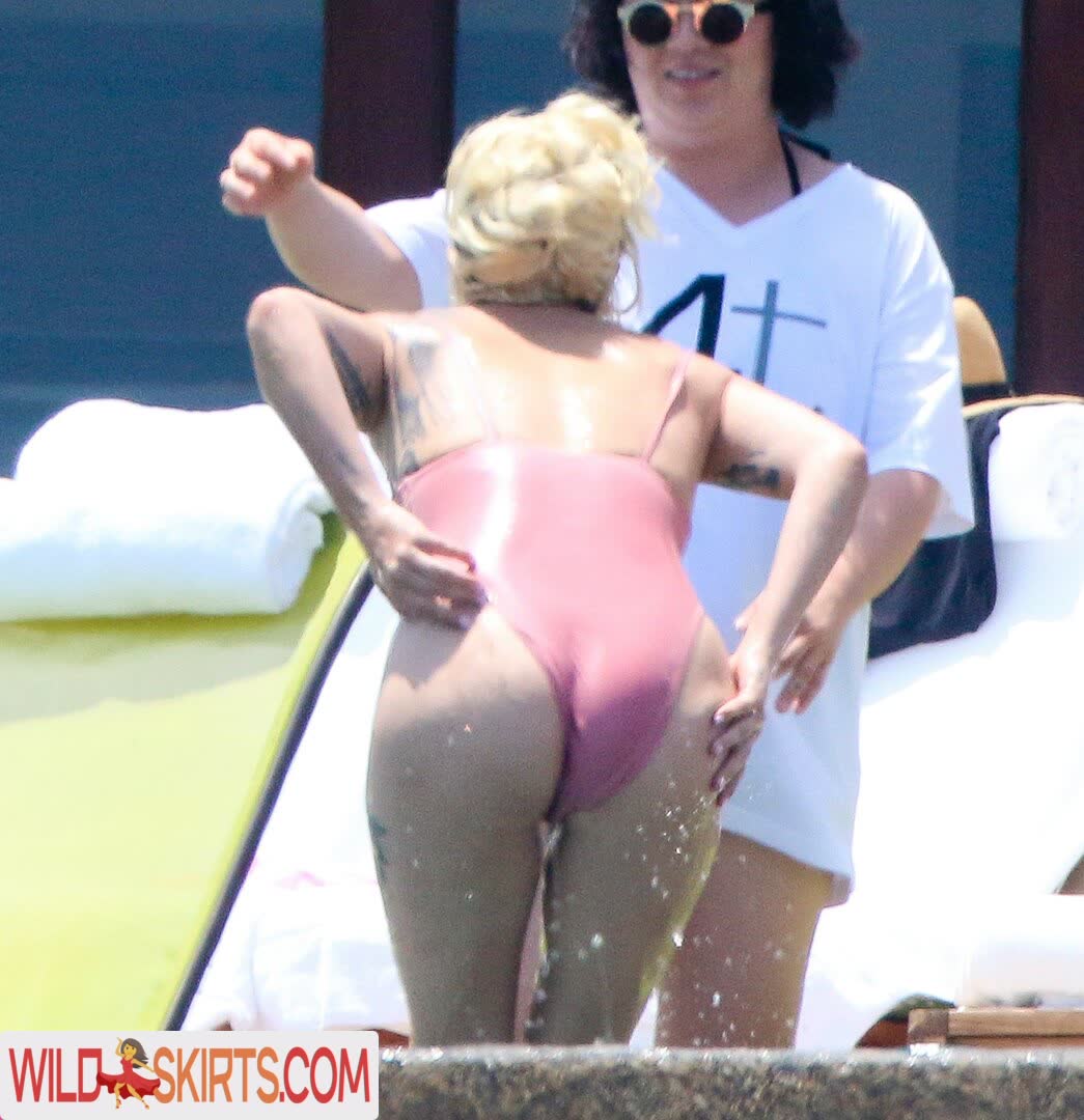 Lady Gaga / ladygaga nude OnlyFans, Instagram leaked photo #14