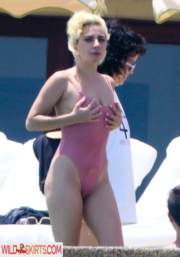 Lady Gaga / ladygaga nude OnlyFans, Instagram leaked photo #6