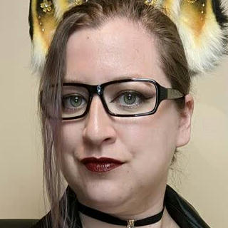 Lady Kitsune avatar