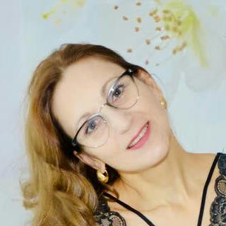 LadyCharm avatar