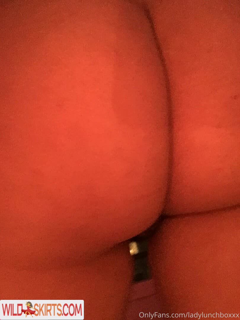 ladylunchboxxx / ladylunchboxx / ladylunchboxxx nude OnlyFans, Instagram leaked photo #3