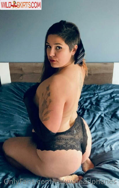 ladywheadphones / ladywheadphones / ladywithheadphones nude OnlyFans, Instagram leaked photo #17