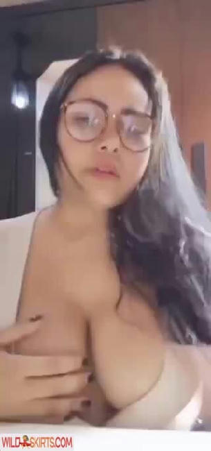 Lahh Nunes nude leaked photo #3