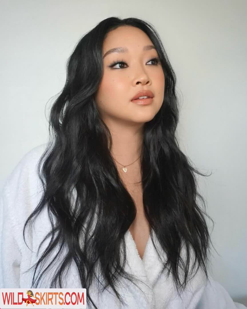 Lana Condor / lanacondor nude Instagram leaked photo #11