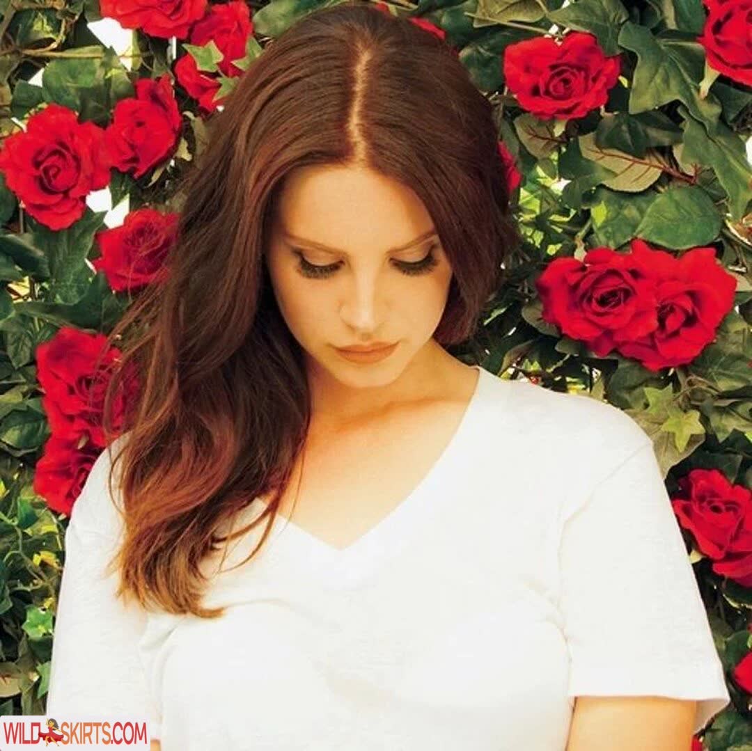 Lana Del Rey / lanadelrey / lanaraybabyx nude OnlyFans, Instagram leaked photo #17