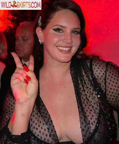 Lana Del Rey / lanadelrey / lanaraybabyx nude OnlyFans, Instagram leaked photo #15