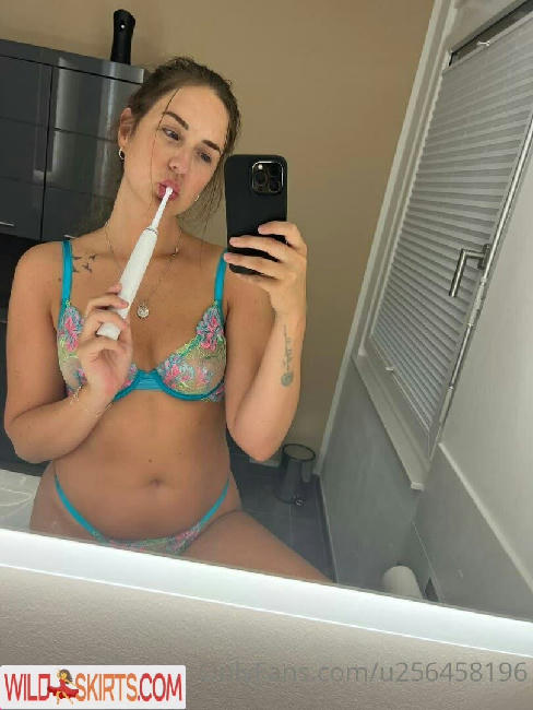 lara.lane / its.laralane / lara.lane nude OnlyFans, Instagram leaked photo #44