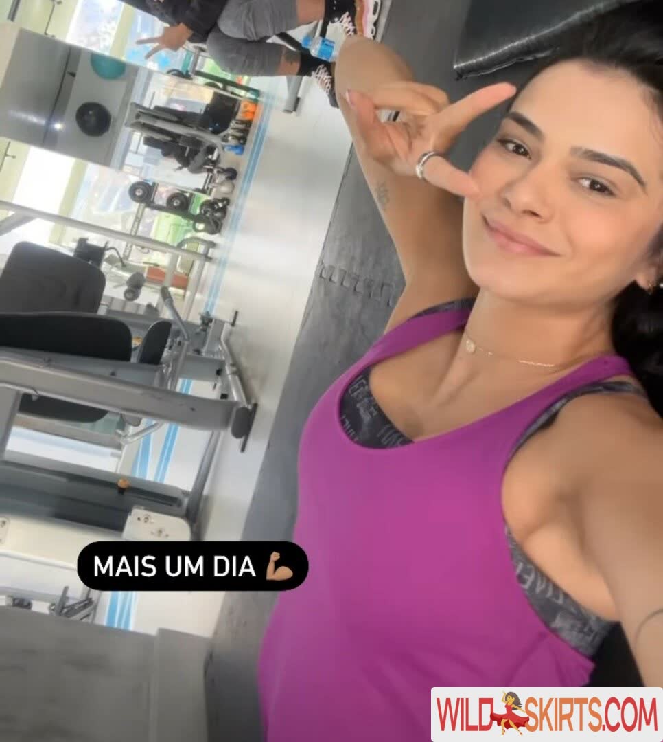 Lara Nobre / larinha_nobre nude Instagram leaked photo #10