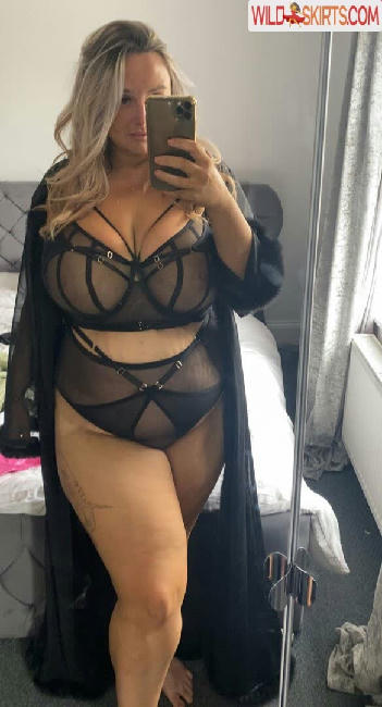 larahart44 / Lara / larahart44 nude OnlyFans, Instagram leaked photo #50