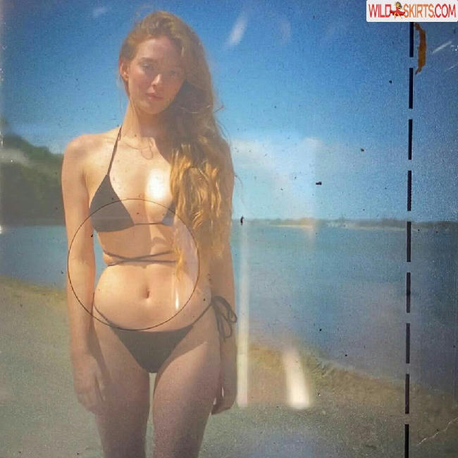 Larsen Thompson / larsenthompson nude Instagram leaked photo #181