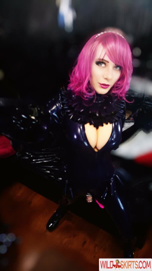 Latexirime nude leaked photo #8