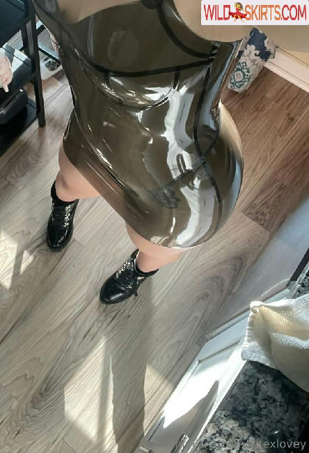 latexlovey nude OnlyFans leaked photo #18