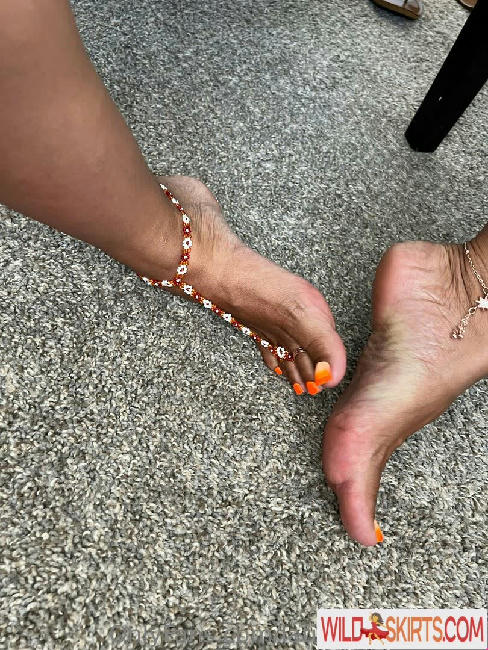 latinagoldensoles / latinagoldensoles / solanamitchell nude OnlyFans, Instagram leaked photo #29