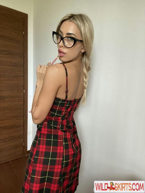 laurabae_ nude OnlyFans, Instagram leaked photo #417