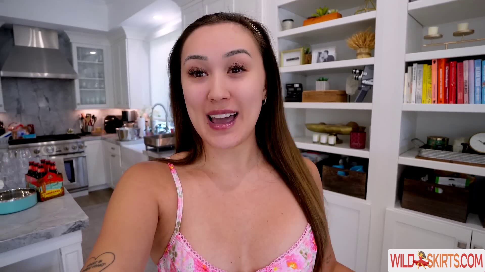 LaurDIY nude leaked photo #32