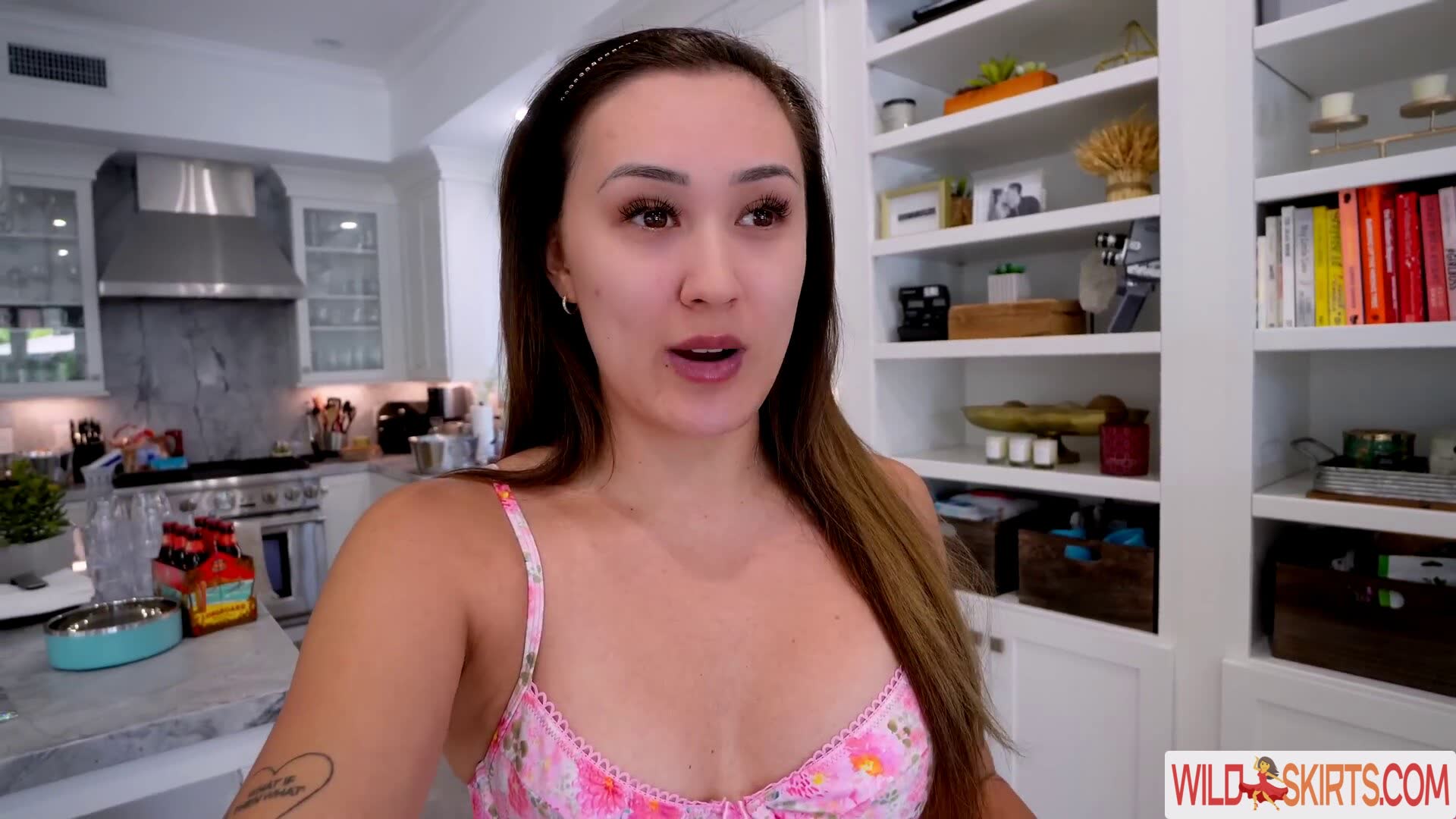 LaurDIY nude leaked photo #52