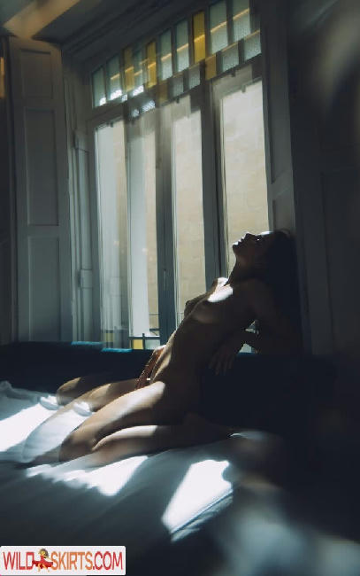 Laure Surlerivage / laure.surlerivage nude Instagram leaked photo #79