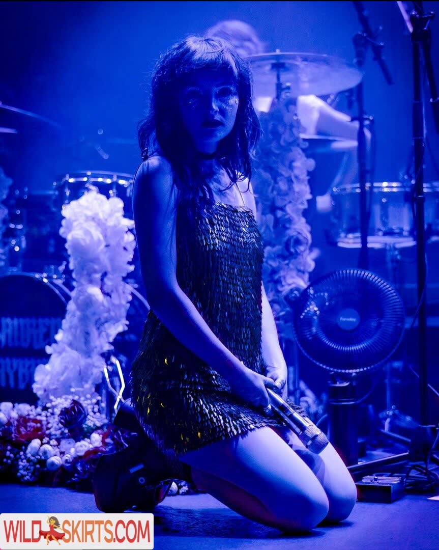 Lauren Mayberry / laurenevemayberry nude Instagram leaked photo #7