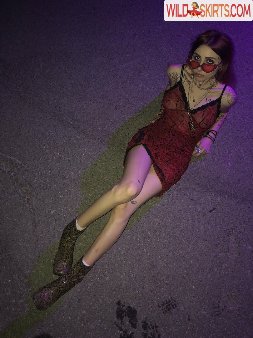 Layla Shapiro / toopoor nude Instagram leaked photo #3