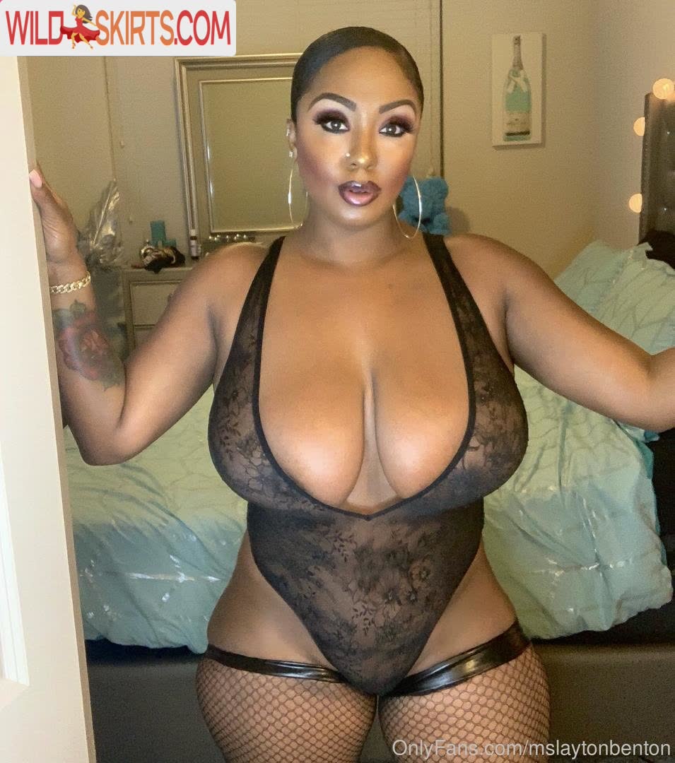 Layton Benton nude leaked photo #27