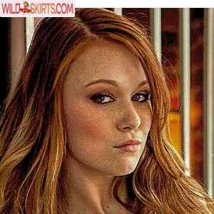 Leanna Decker nude leaked photo #40