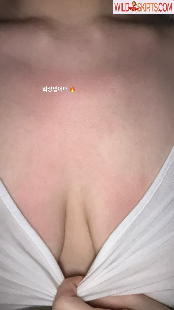 Lee Yeonwoo nude leaked photo #45